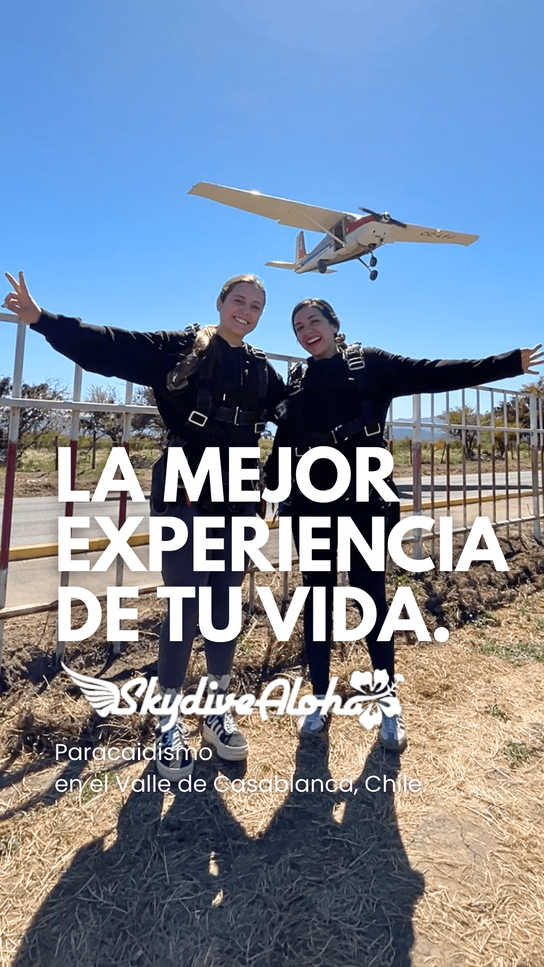 Salto en Paracaidas Tandem 18-04 image}